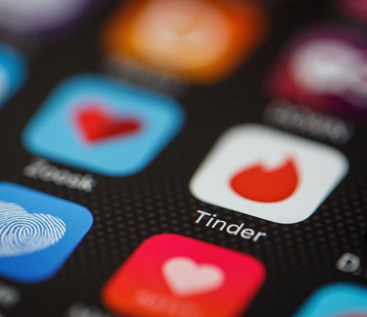 Modificari in dating-ul online fata de anii ’90