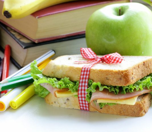 Ce pachet ii punem copilului la scoala