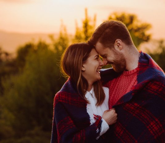 Cum sa construiesti o relatie romantica puternica